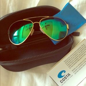 Brand new pair of Costa Sunglasses.